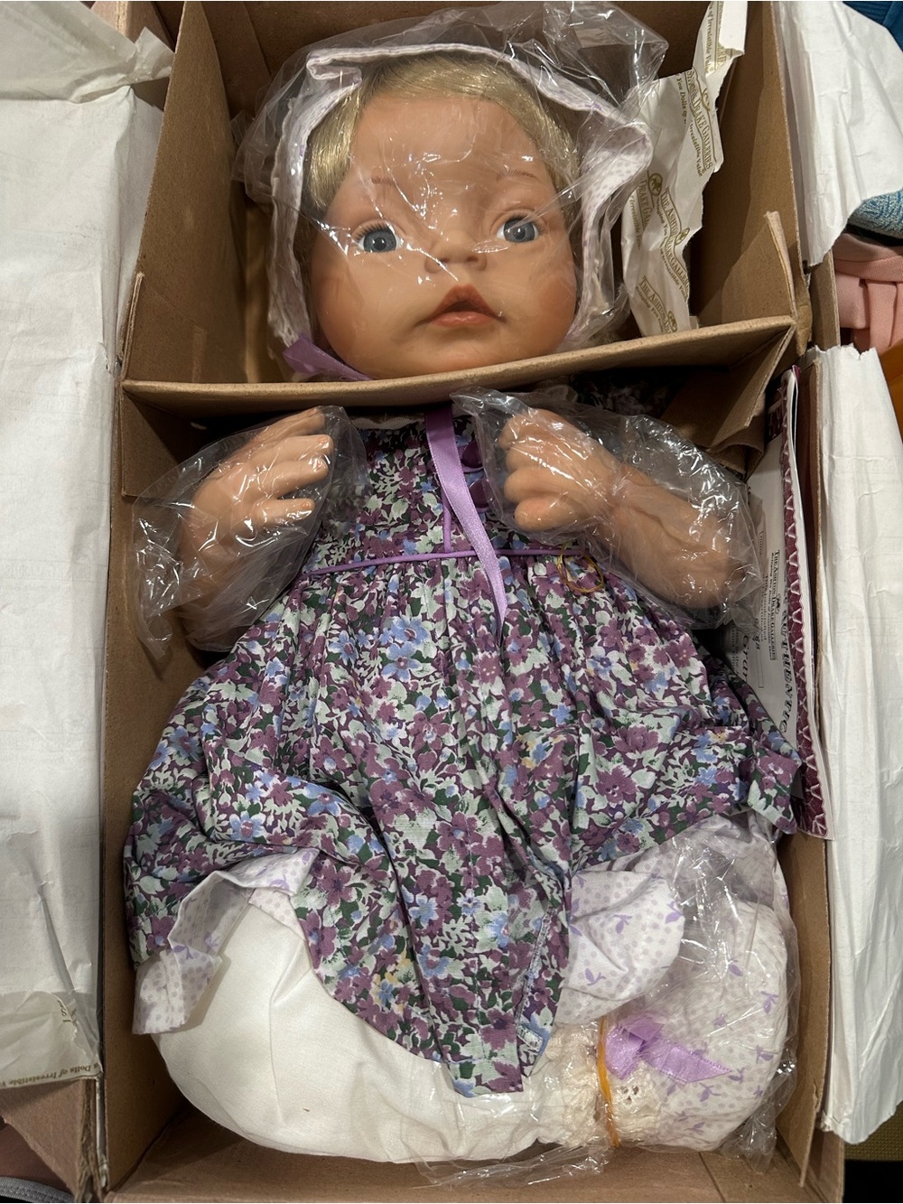 Dianna Effner Lavender and Lace Porcelain Doll Ashton Drake NRFB COA Vintage